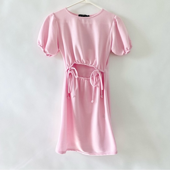 NWT PrettyLittleThing Baby Pink Puff Sleeve Cut Out Tie Sweatshirt Mini Dress 0 - Picture 2 of 12